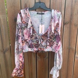 Cropped long Sleeve Milkmaid Top